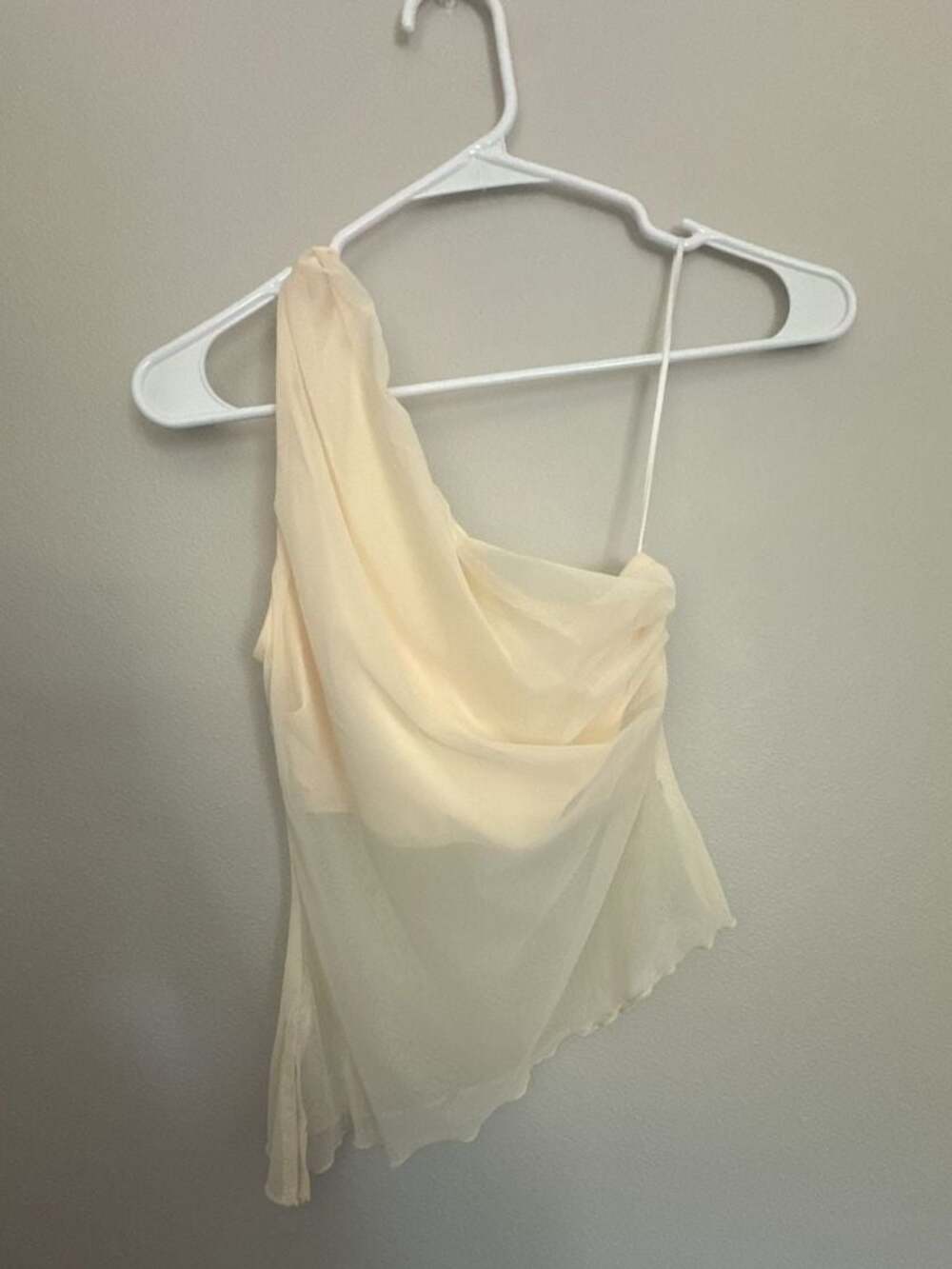 Princess Polly - Gilda Asymmetric Top Cream